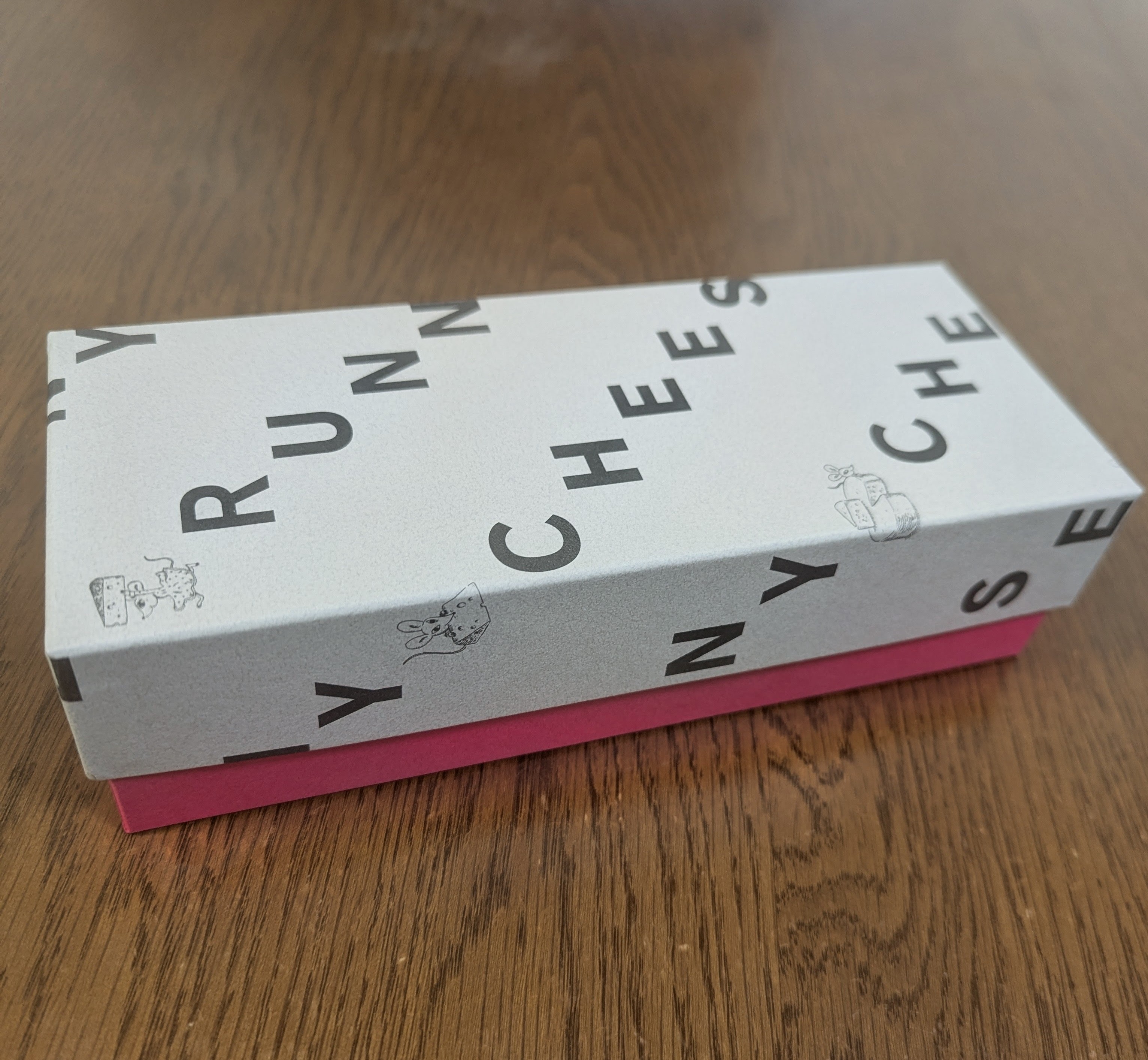 RUNNY CHEESE 羽二重バターチーズサンド 5種の箱